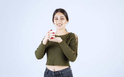 ¿Qué vitaminas y minerales son esenciales para la salud femenina?