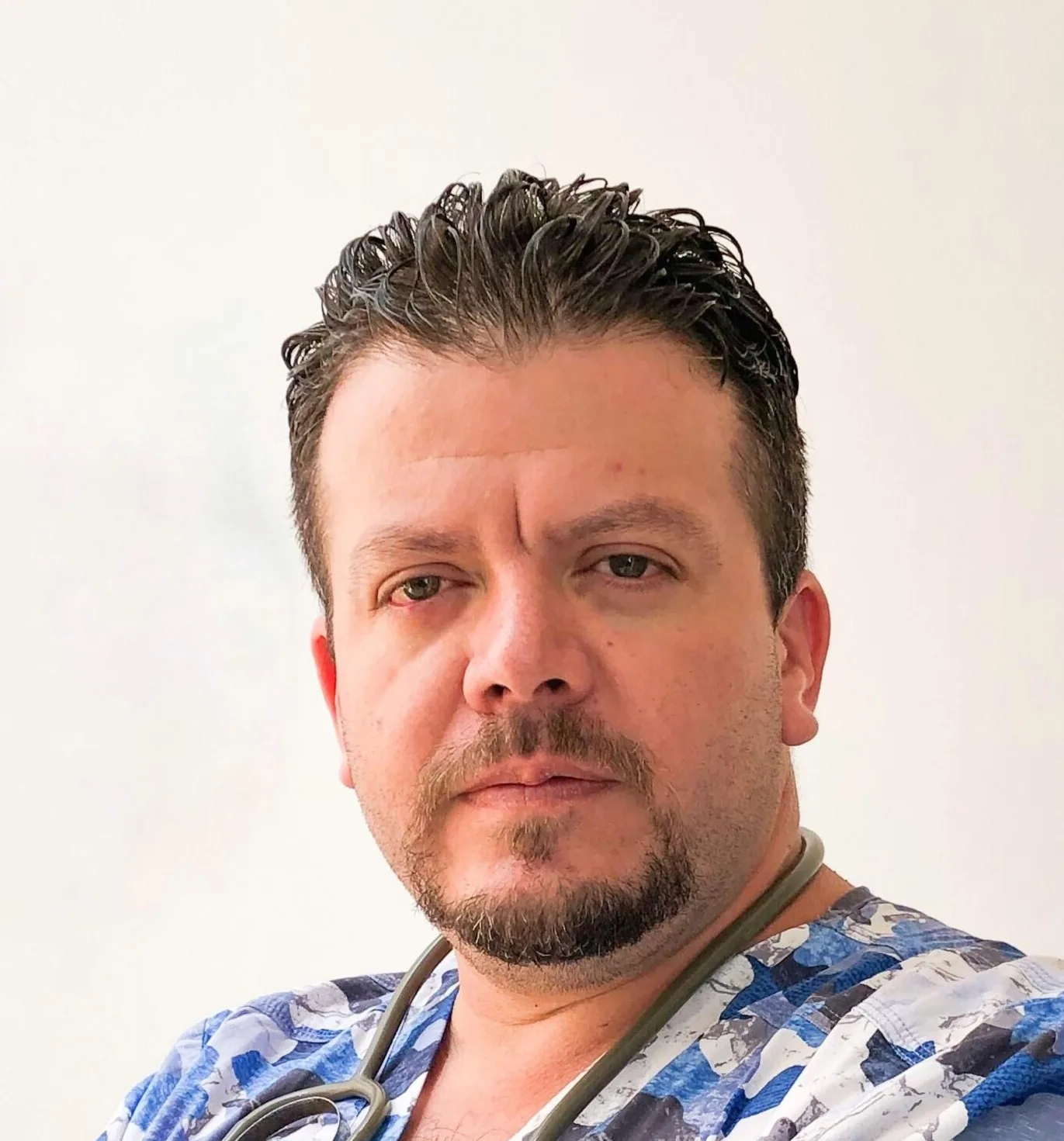 Dr. Denis Sánchez
